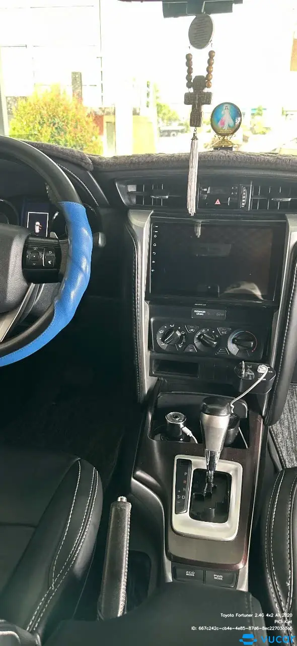 Toyota Fortuner 2.4G 4x2 AT 2020 - Nội thất 5