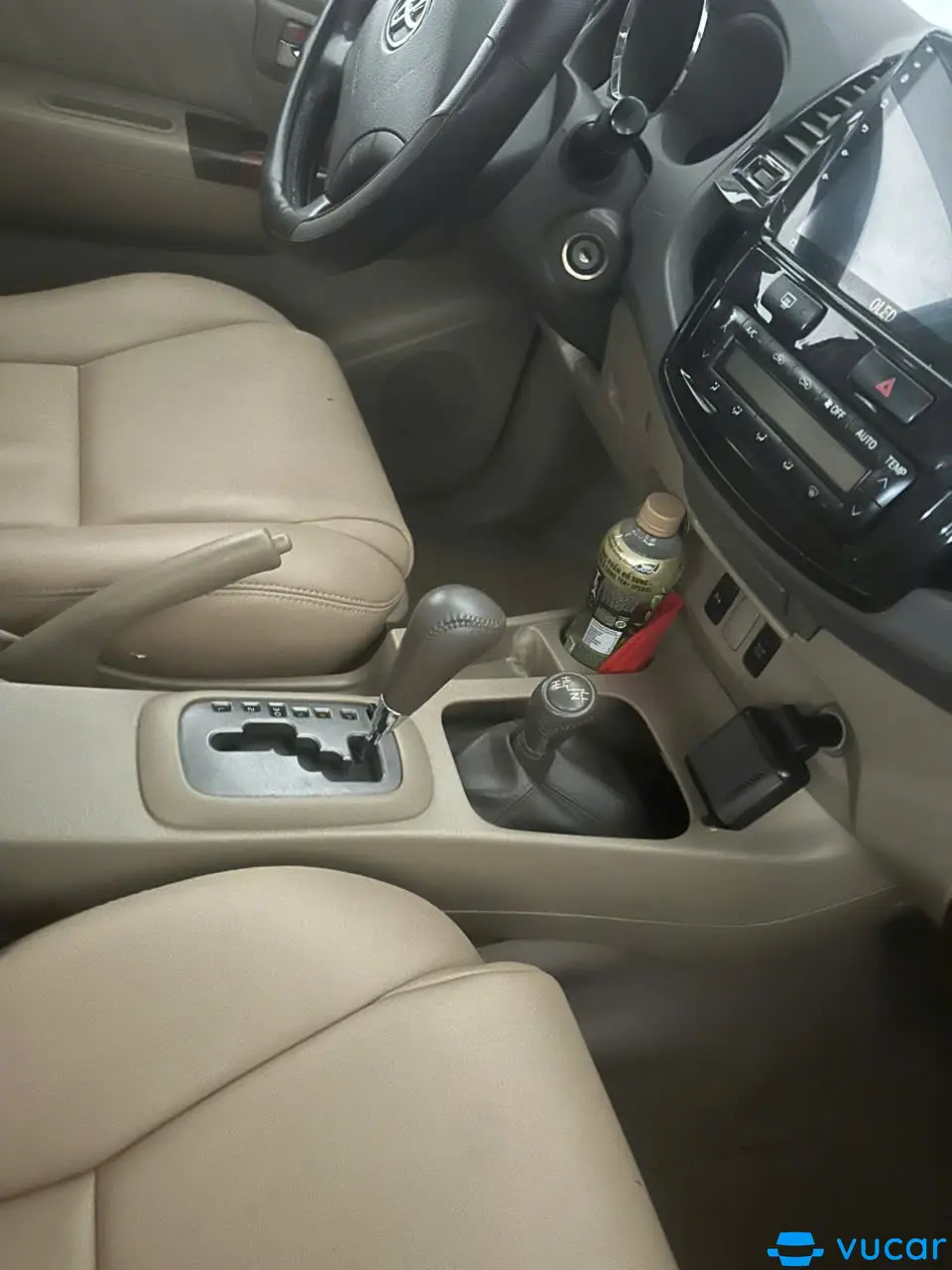 Fotuno 2009 2 cầu số tự động - Nội thất 1