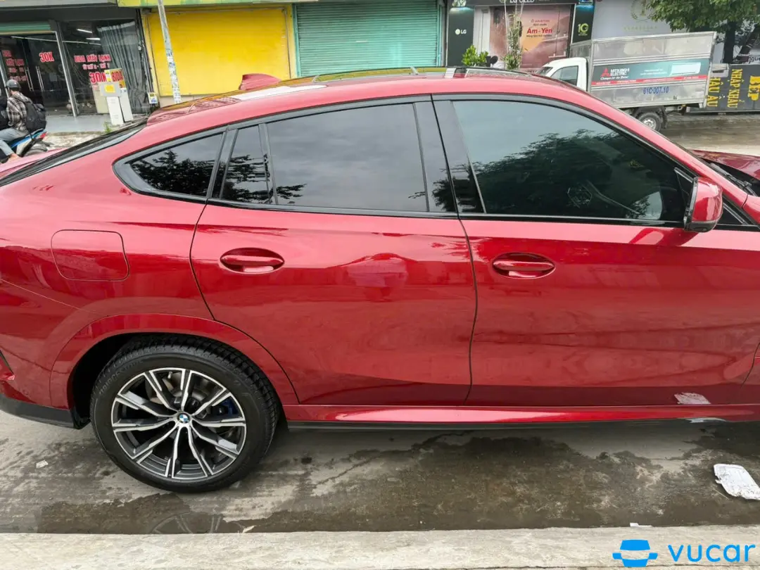 BMW X6  2022 - Ngoại thất 6
