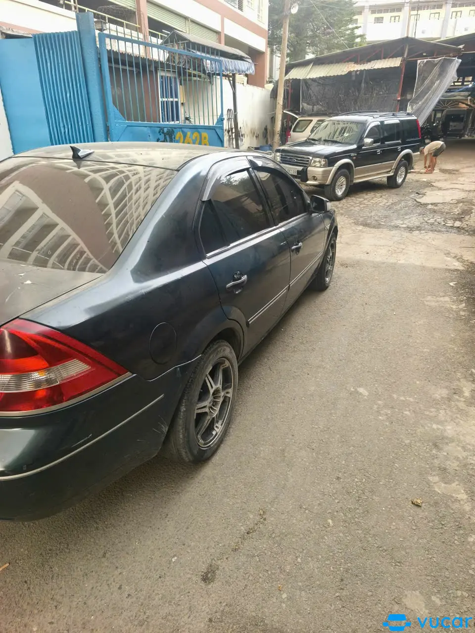 Ford modeo 2.5 AT 2004 - Ngoại thất 8