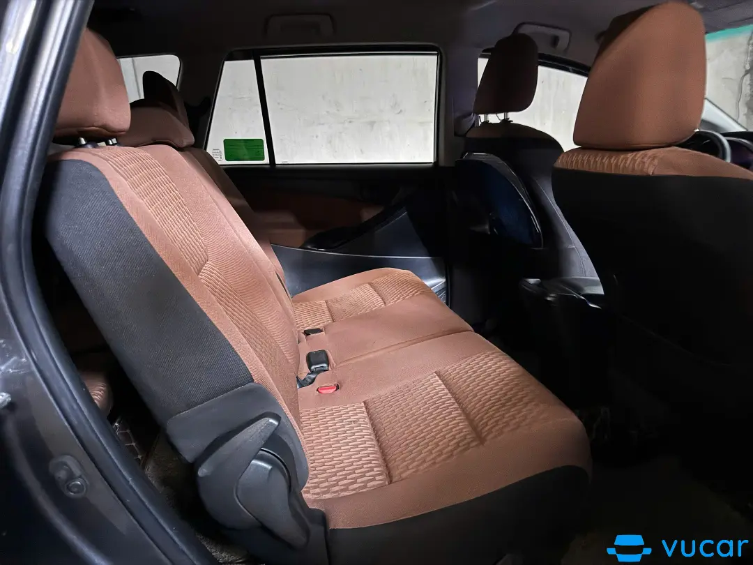 Toyota Innova 2.0E 2018 - Nội thất 4