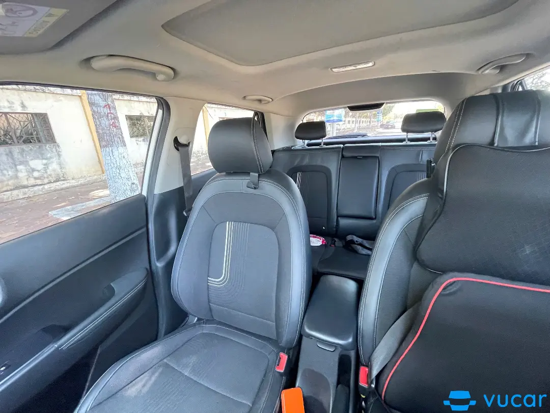 Hyundai Venue 1.0 T-GDi Đặc Biệt 2024 - Nội thất 1
