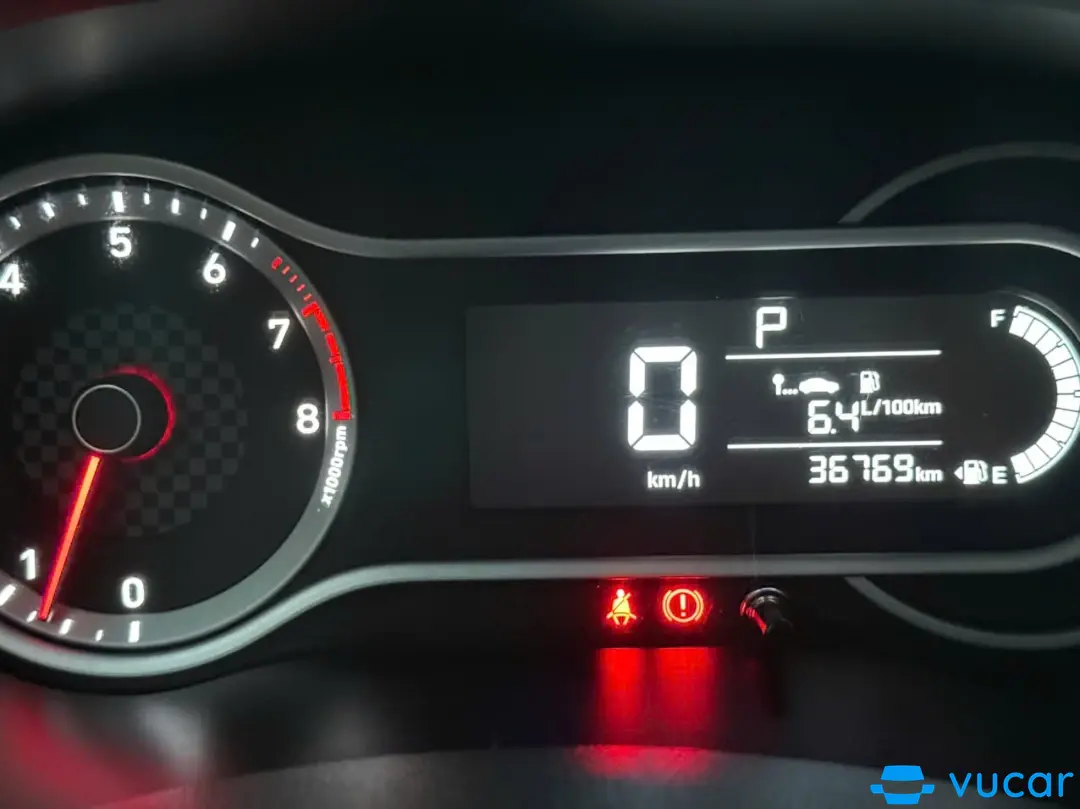 Hyundai i10 1.2 AT 2023 - Nội thất 3
