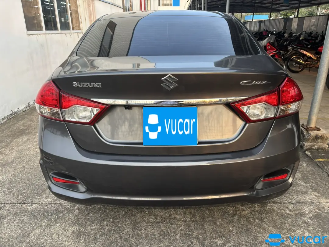 Suzuki Ciaz 1.4 AT 2019 - Ngoại thất 3