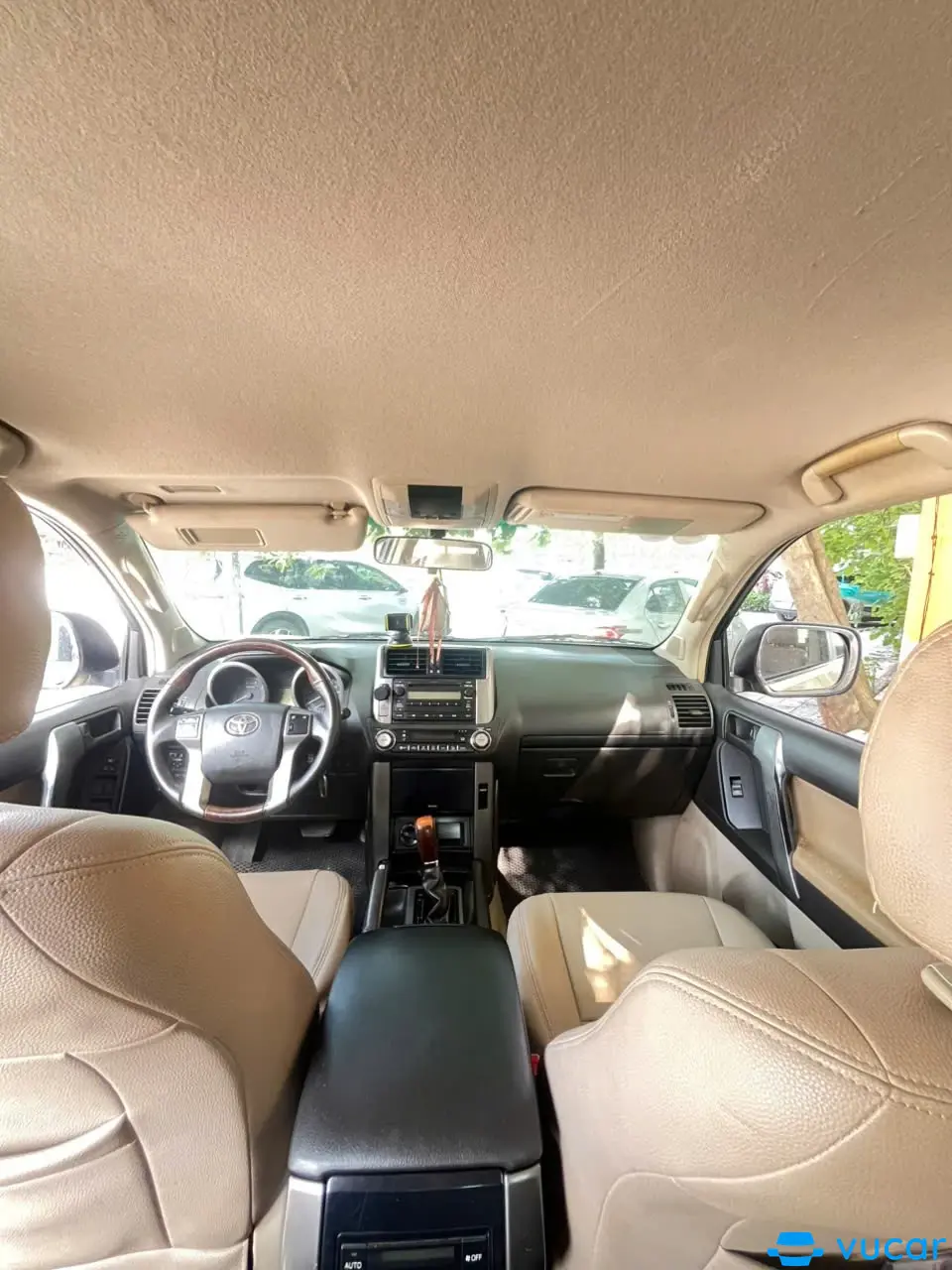 Toyota Prado TXL 2.7L 2011 - Nội thất 2