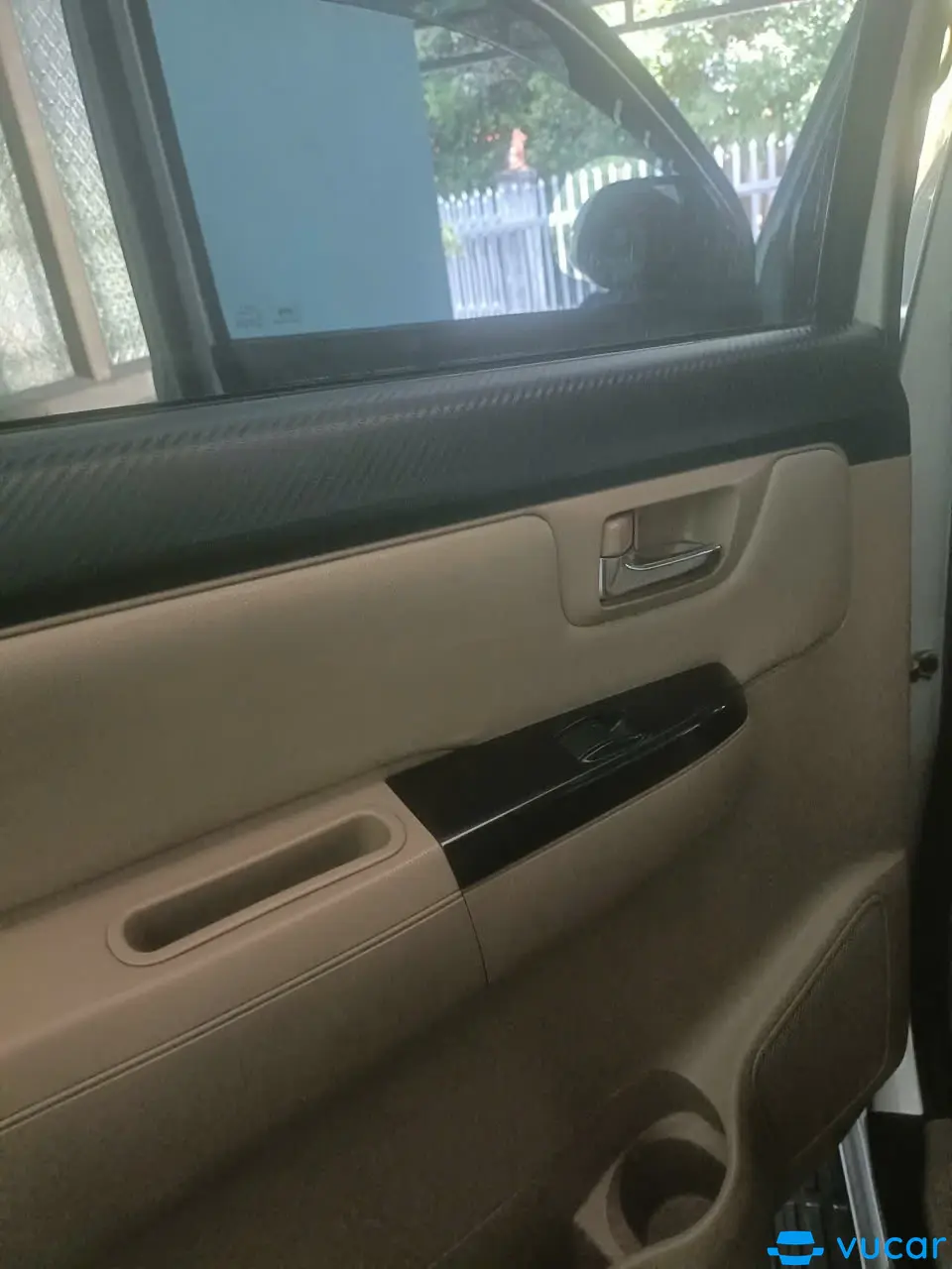 Toyota Fortuner Máy dầu 2015 - Nội thất 3