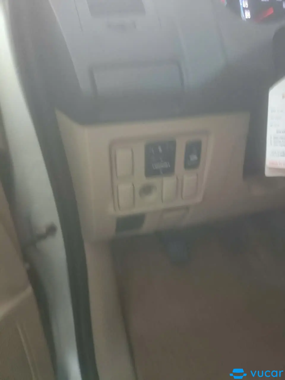 Toyota Fortuner Máy dầu 2015 - Nội thất 10