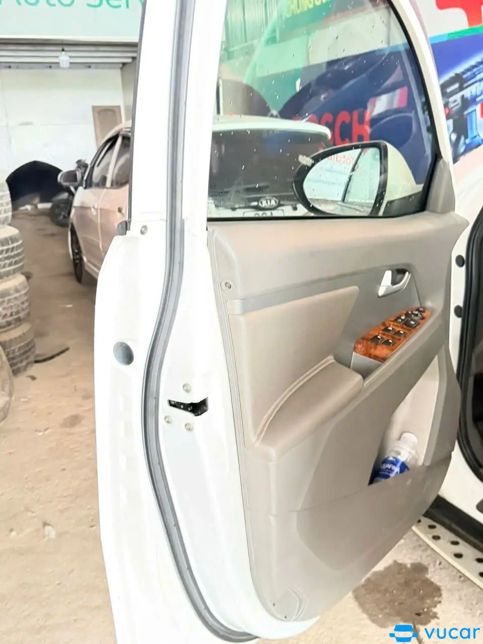 Kia Sportage 2.0 AT 2013 - Nội thất 2
