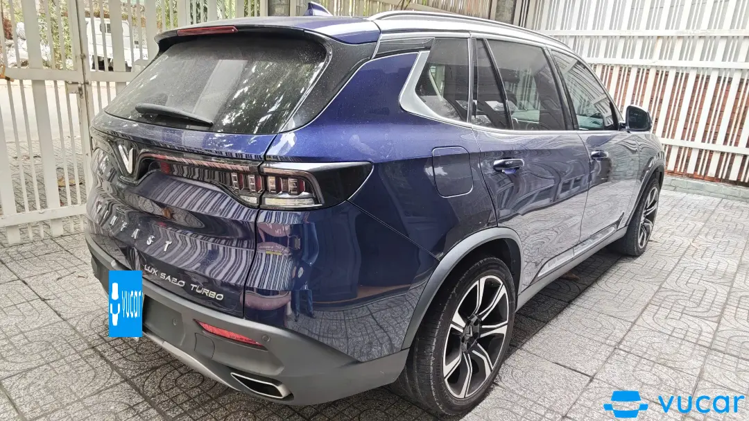 Vinfast Lux sa 2.0 Premium 2019 - Ngoại thất 4