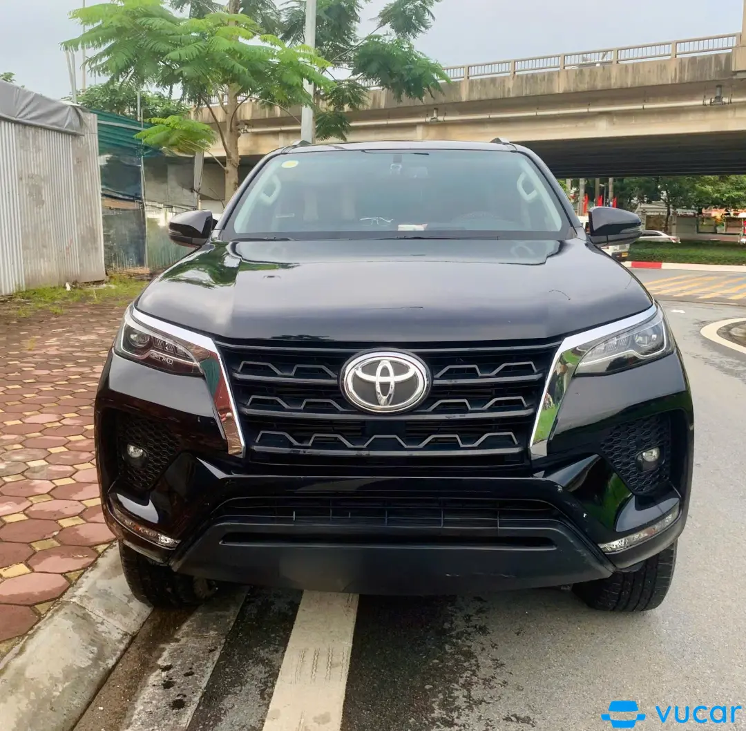 Ảnh xe Toyota Fortuner 2.4G 4x2 AT Legender 2021