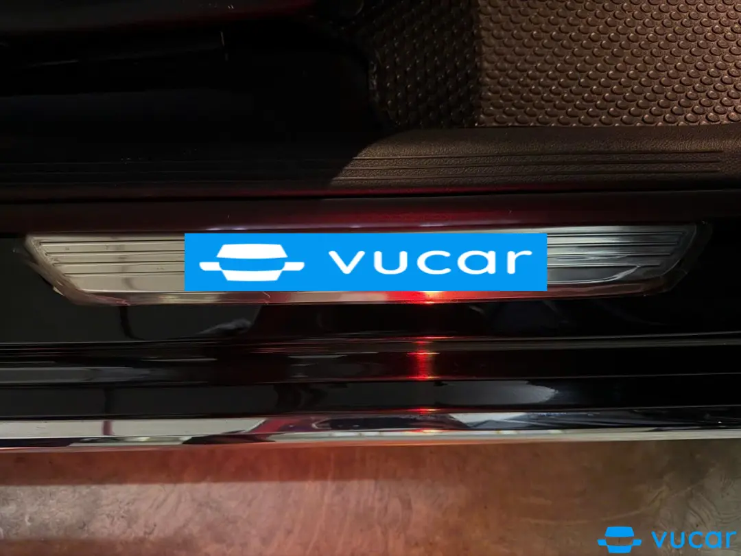 Mercedes E class E200 Sport 2019 - Ngoại thất 4
