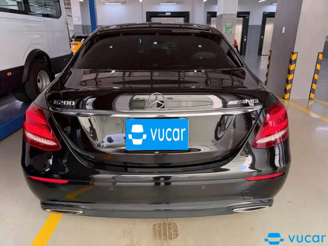 Mercedes E class E200 Sport 2019 - Ngoại thất 3