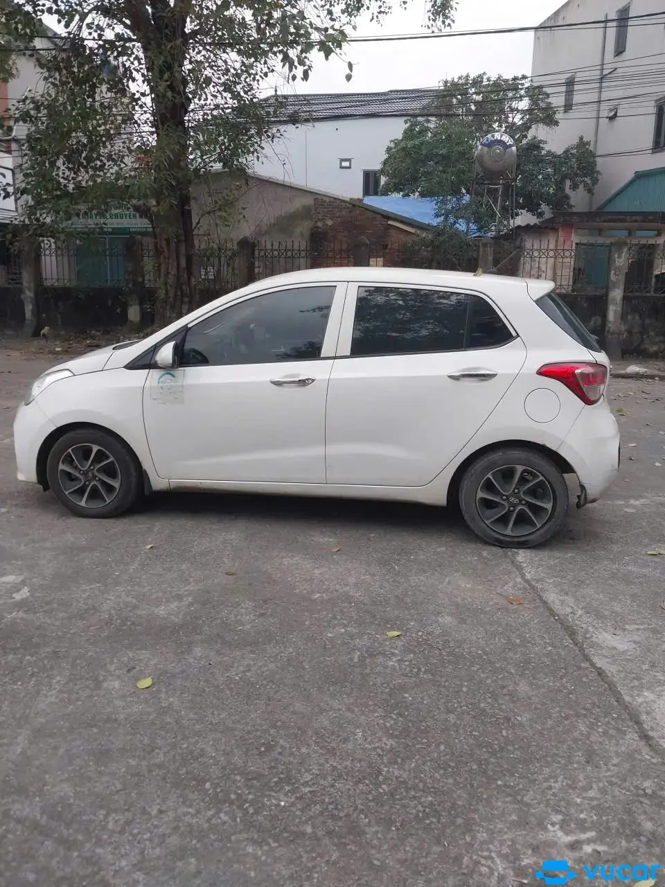 Hyundai Grand i10 1.0 MT Bản đủ 2017 - Ngoại thất 4