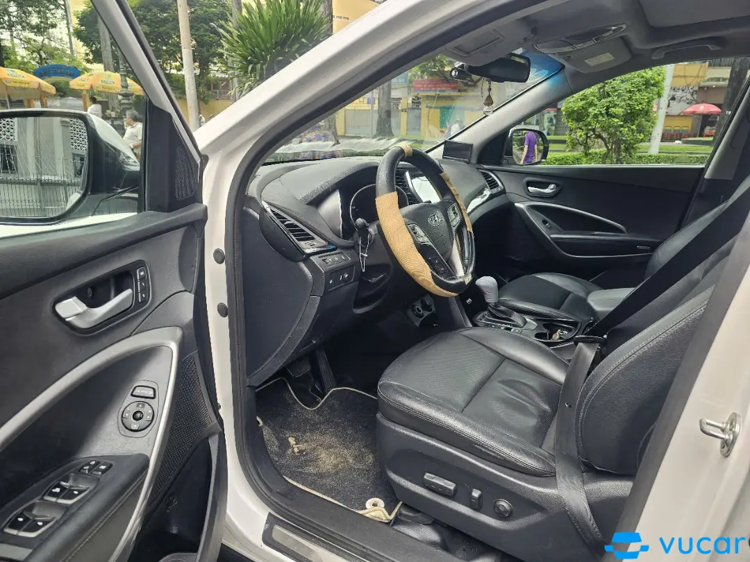 Hyundai Santafe 2015 - Nội thất 2