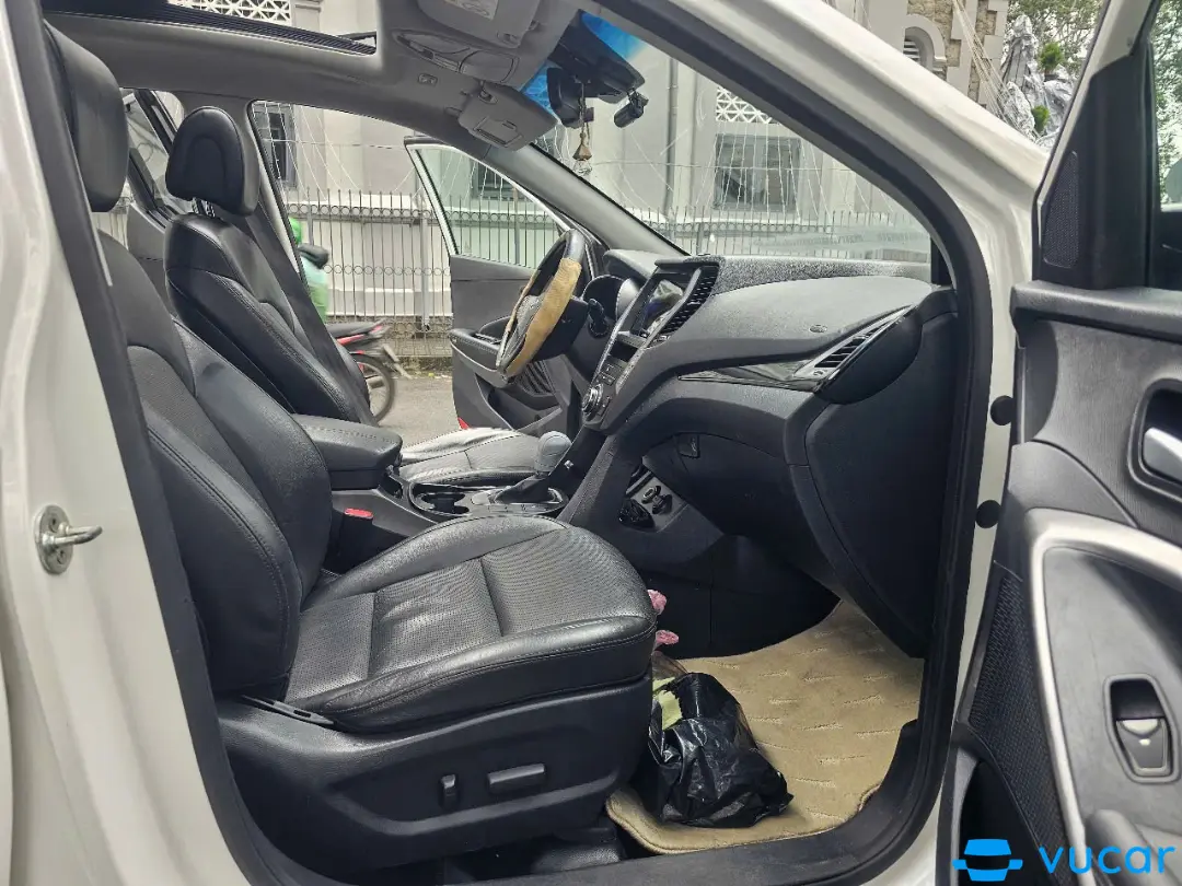 Hyundai Santafe 2015 - Nội thất 5