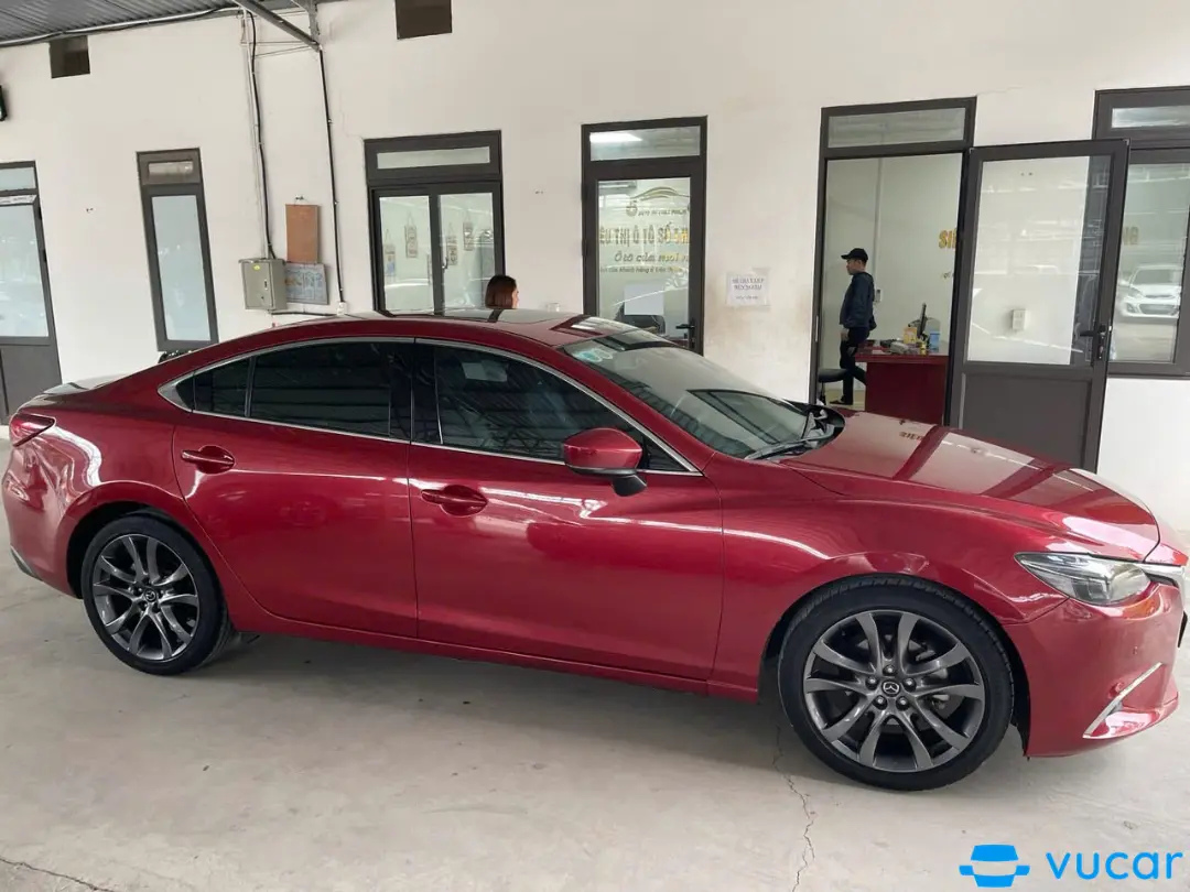 Ảnh xe Mazda 6 premium 2.5 at 2017