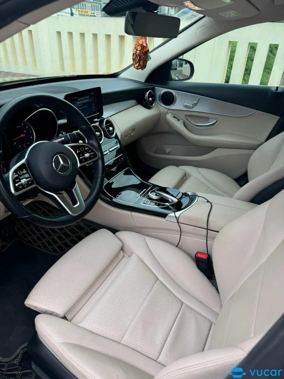 Mercedes C class C180 AMG 2021 - Nội thất 6
