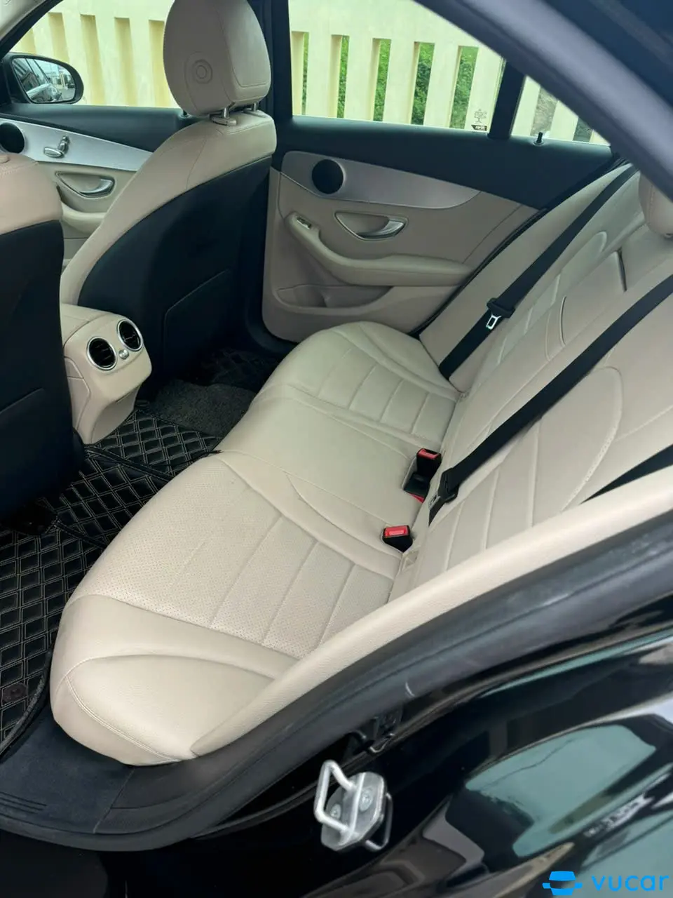 Mercedes C class C180 AMG 2021 - Nội thất 7