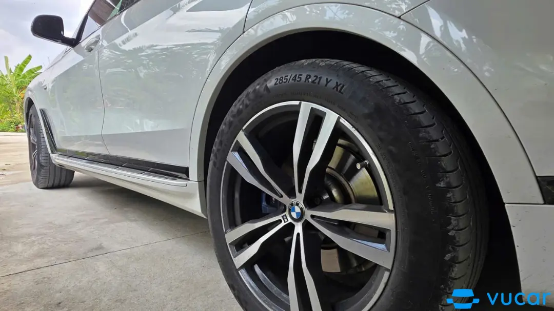 BMW X7 M-sport 2021 - Ngoại thất 4