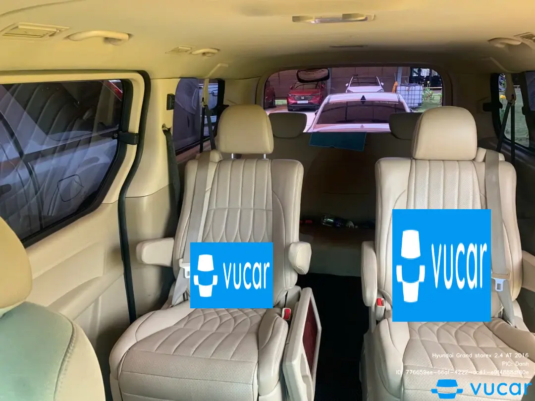 Hyundai Grand starex 2.4 AT 2016 - Nội thất 13