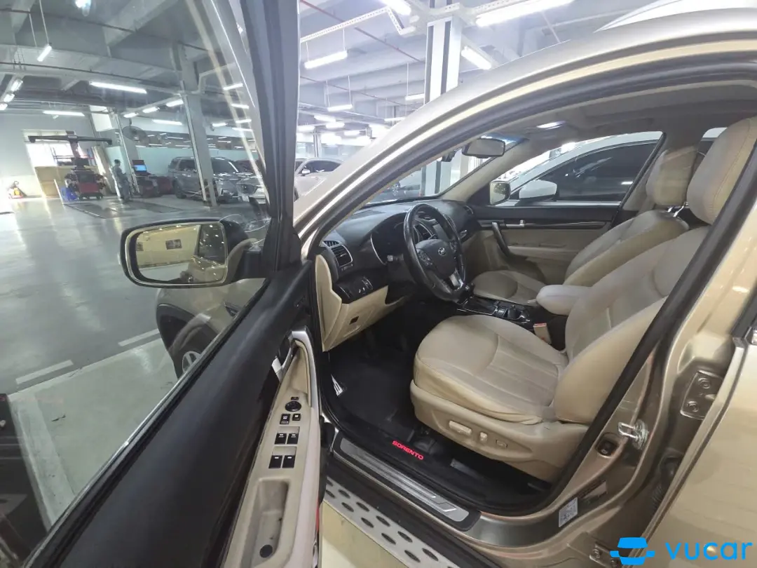 Kia Sorento GATH 2016 - Nội thất 3