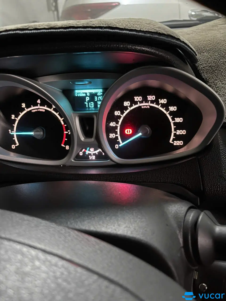Ford EcoSport 2015 - Nội thất 1
