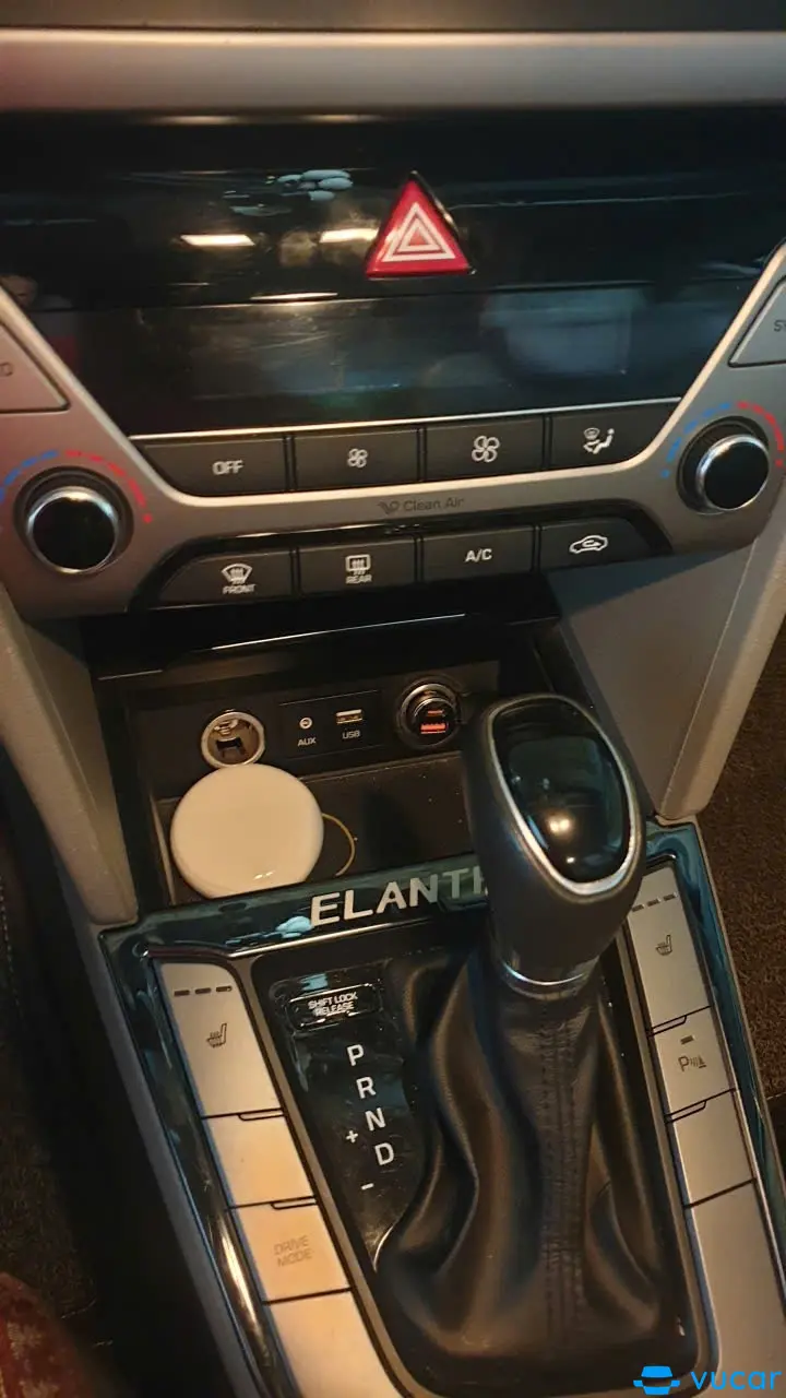 Huyndai elantra 2016 - 2.0 AT - Nội thất 11