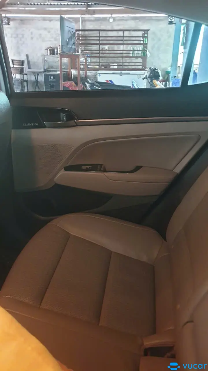 Huyndai elantra 2016 - 2.0 AT - Nội thất 10