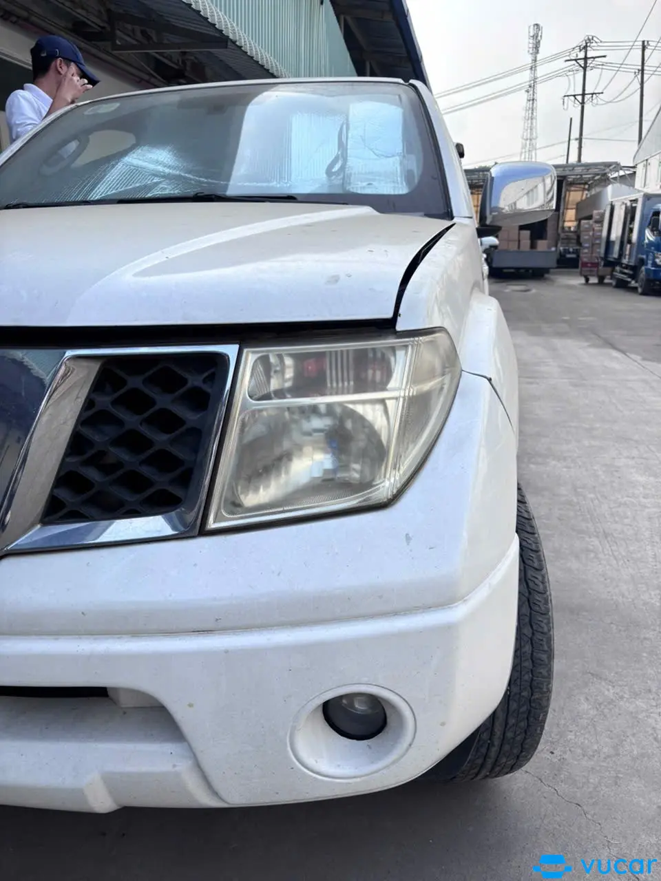 Nissan Navara LE 2.5MT 4WD 2011 - Ngoại thất 12