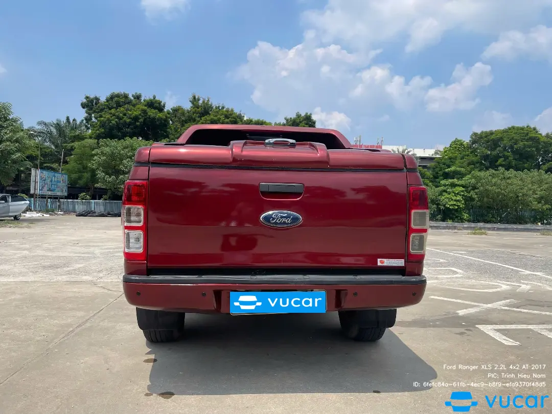 Ảnh xe Ford Ranger XLS 2.2L 4x2 AT 2017 - ảnh 3