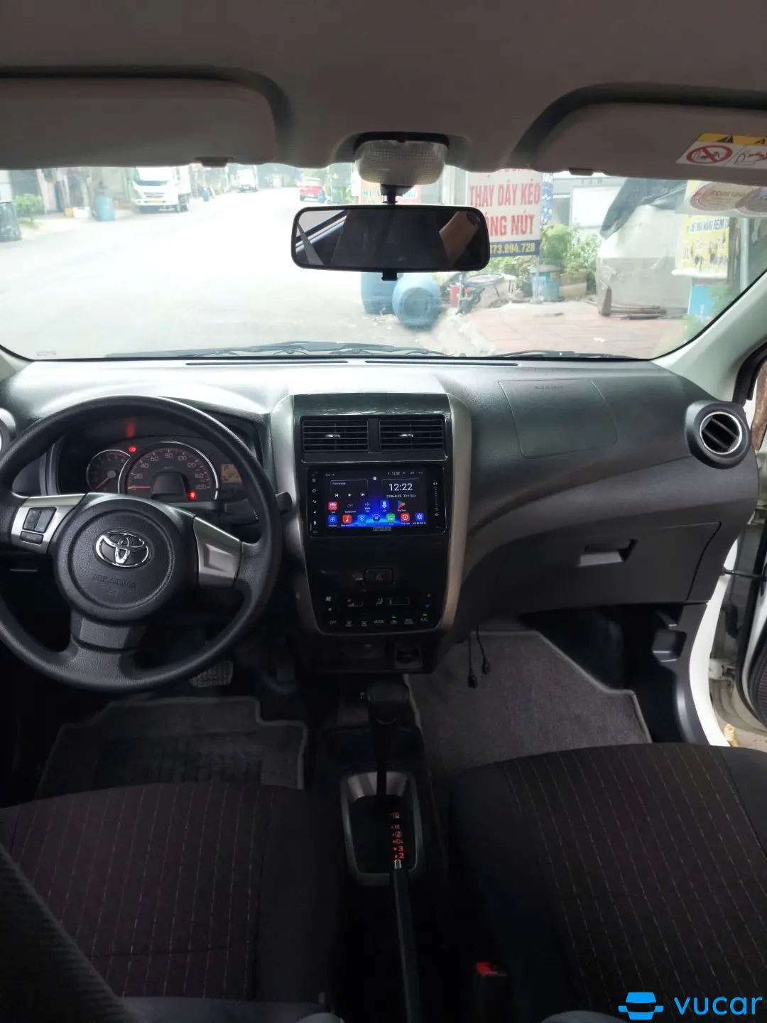 Toyota Wigo 1.2 AT 2021 - Nội thất 3