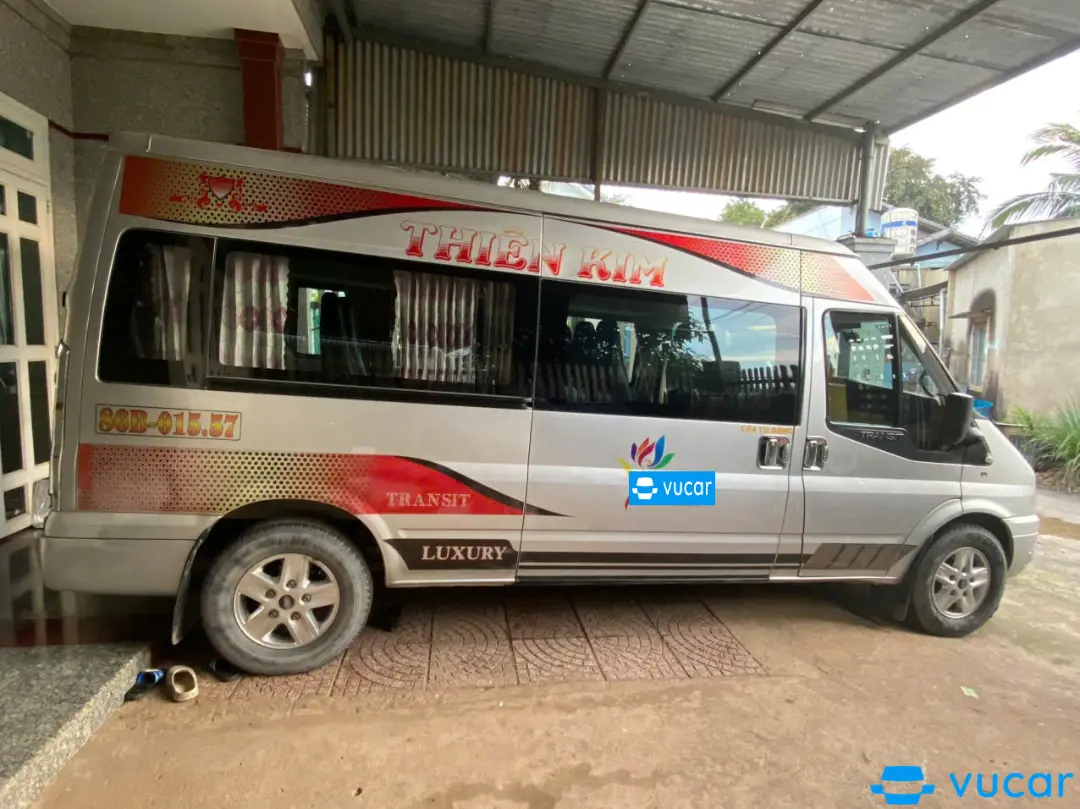 Ford Transit 16 chỗ 2019 - Ngoại thất 3
