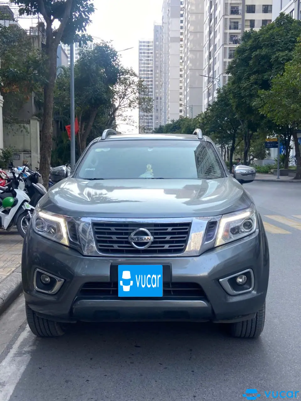 Nissan Navara VL 2.5 AT 4WD 2015 - Ngoại thất 2