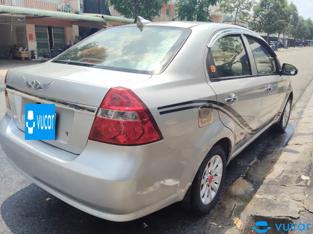 Ảnh xe GENTRA  5 chỗ  Số sàn  2009 - ảnh 4