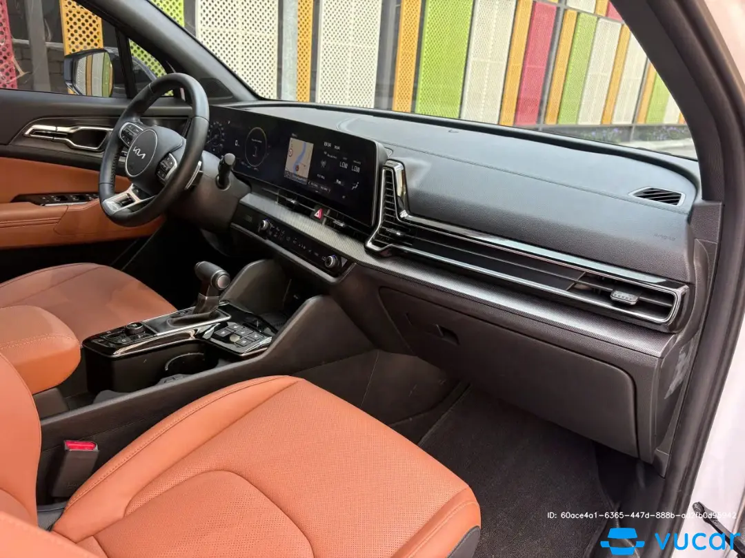 Kia Sportage 2.0 Signature Xăng 2025 - Nội thất 5