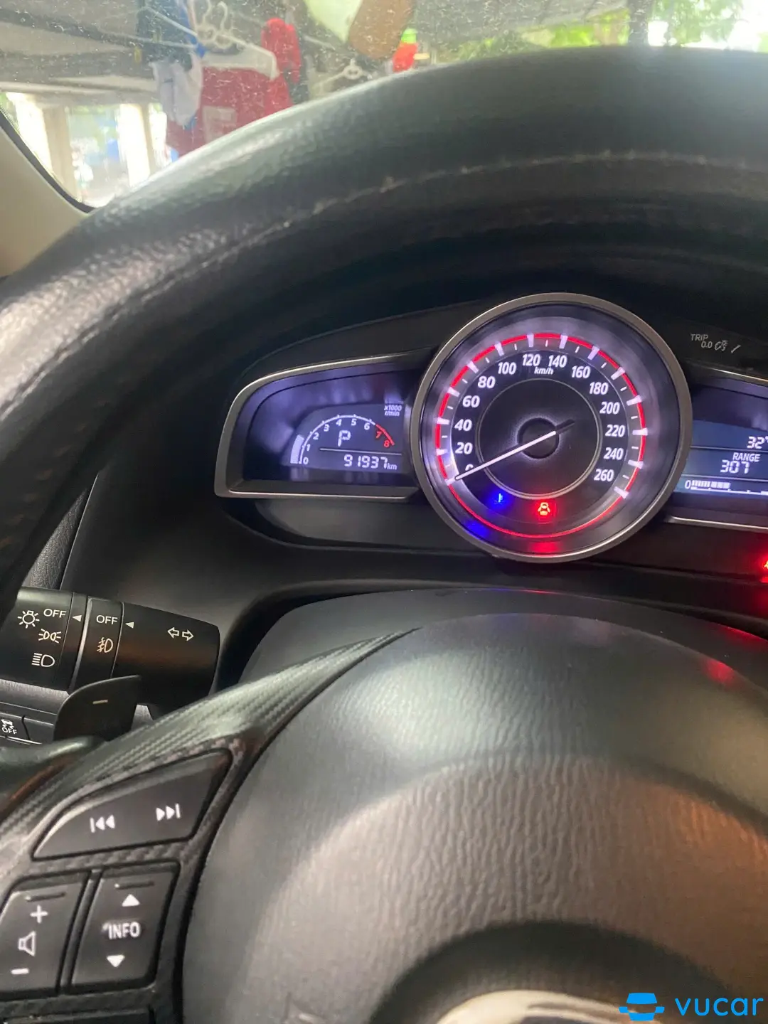 Mazda 3 MT 2016 - Nội thất 1