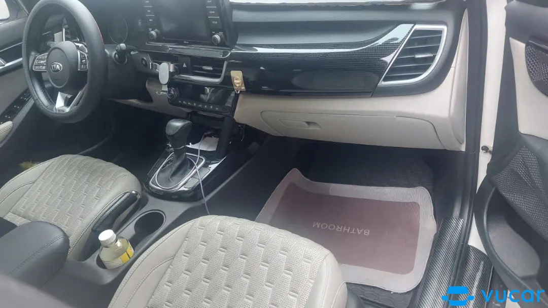 Kia Seltos 2021 Luxury 1.4 AT - Nội thất 2
