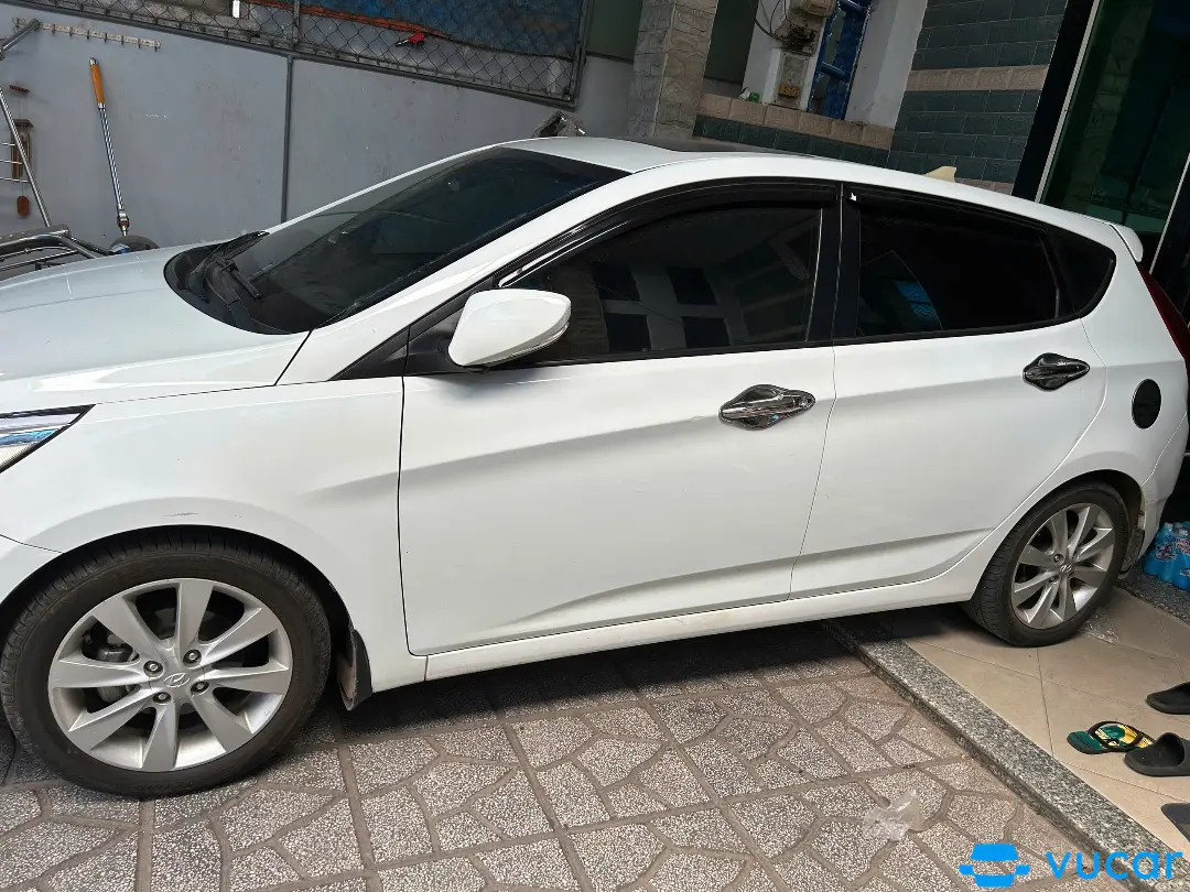 Hyundai Accent 1.4 AT 2014 - Ngoại thất 4