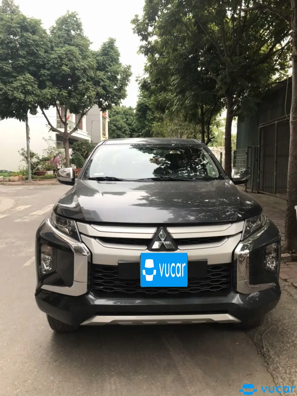 Mitsubishi Triton 4x2 AT 2019