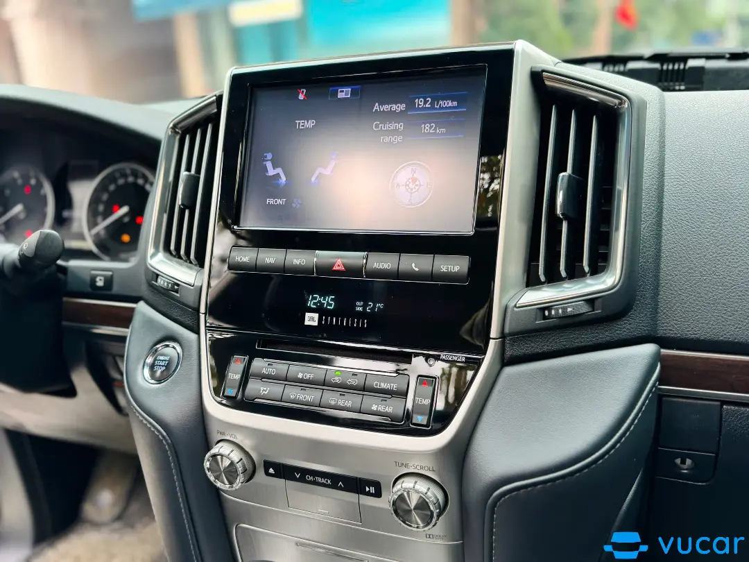 Toyota Land cruiser 4.6 V8 2019 - Nội thất 9