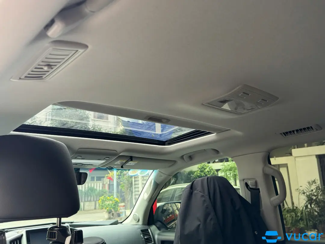 Toyota Land cruiser 4.6 V8 2019 - Nội thất 3