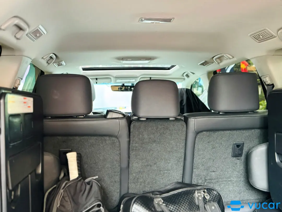 Toyota Land cruiser 4.6 V8 2019 - Nội thất 8