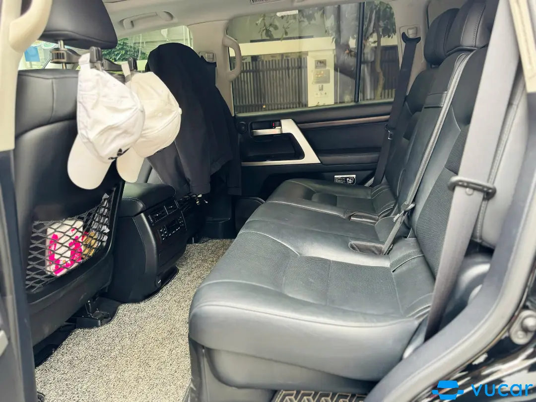 Toyota Land cruiser 4.6 V8 2019 - Nội thất 6