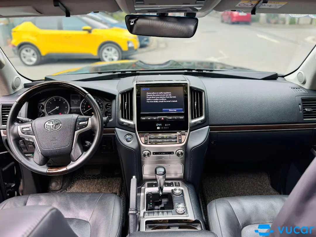 Toyota Land cruiser 4.6 V8 2019 - Nội thất 2