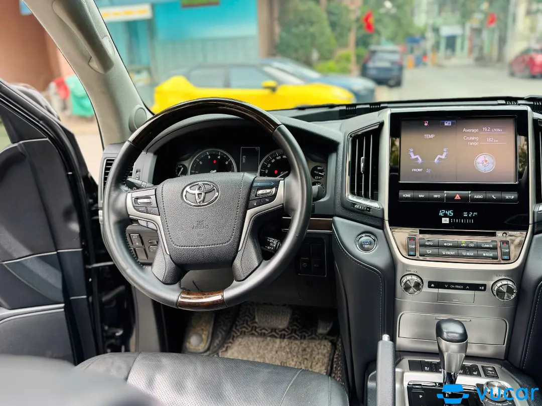 Toyota Land cruiser 4.6 V8 2019 - Nội thất 1
