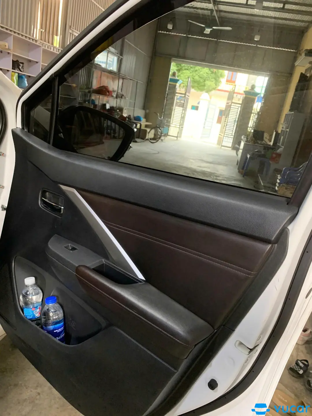 Mitsubishi Xpander Premium 1.5 AT 2023 - Nội thất 9