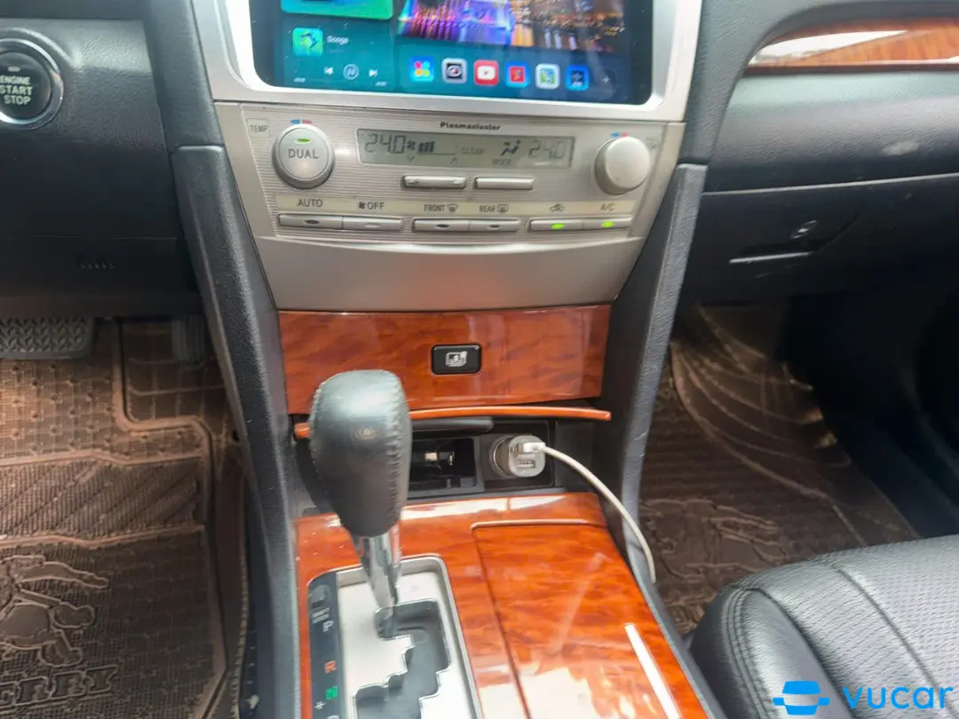 Toyota Camry  2009 - Nội thất 4