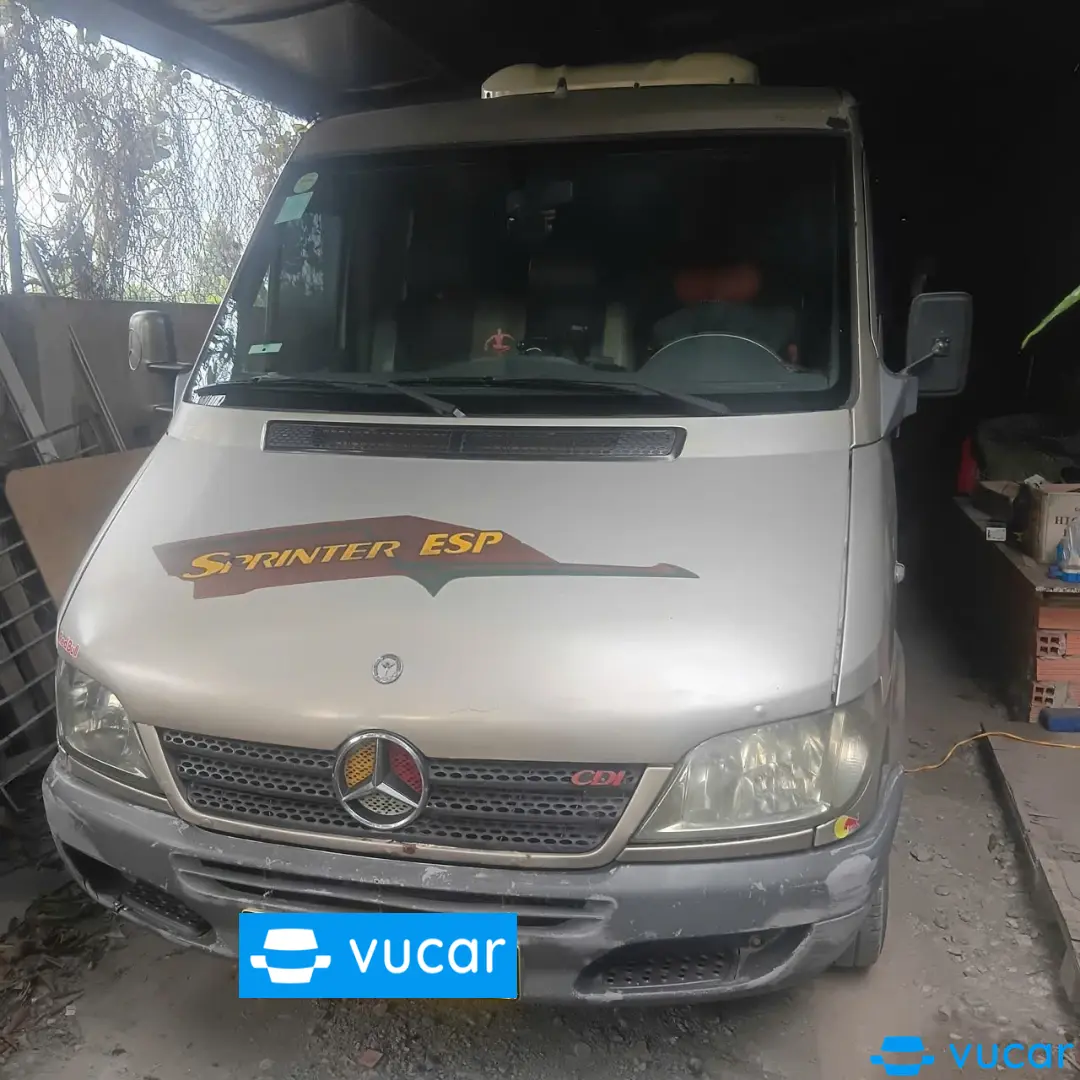 Ảnh xe Mercedes-Benz Sprinter 2006
