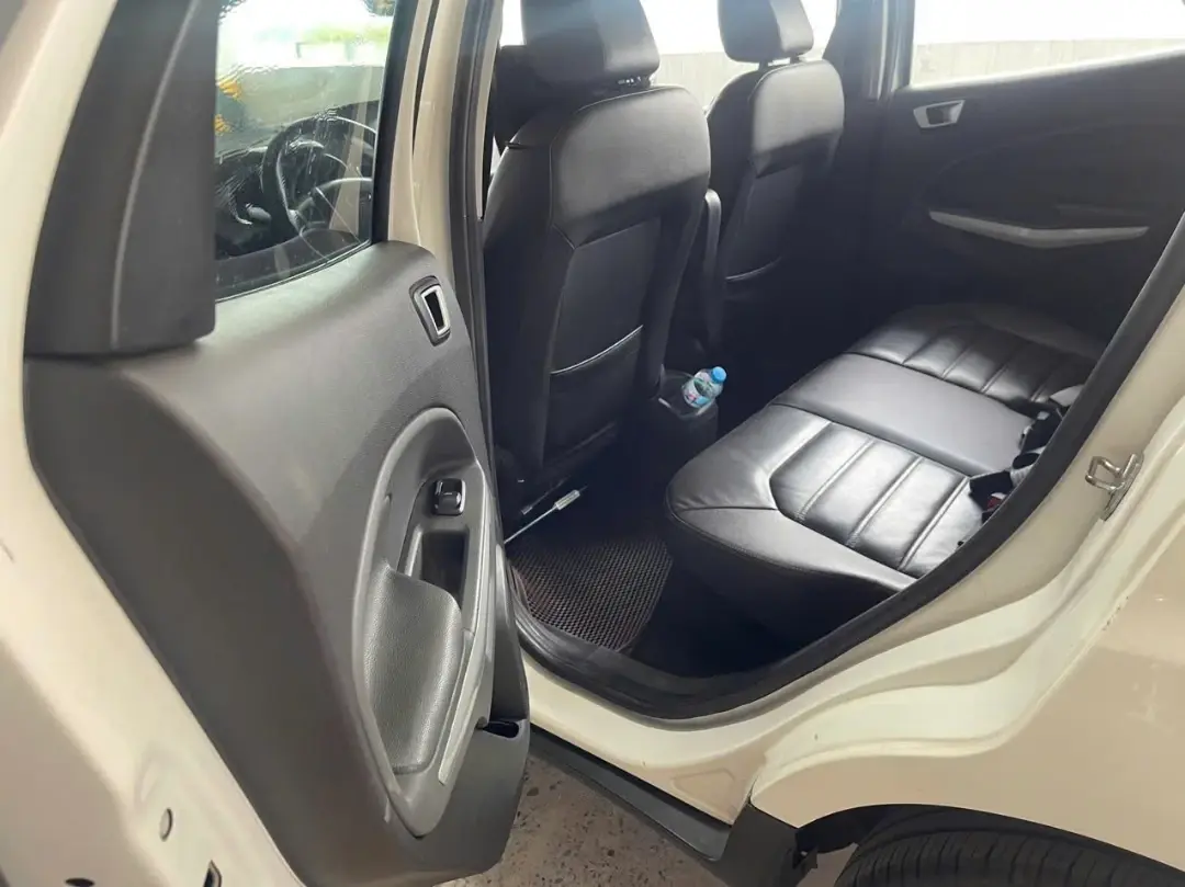 Ford Ecosport Titanium 1.5L AT 2016 - Nội thất 4
