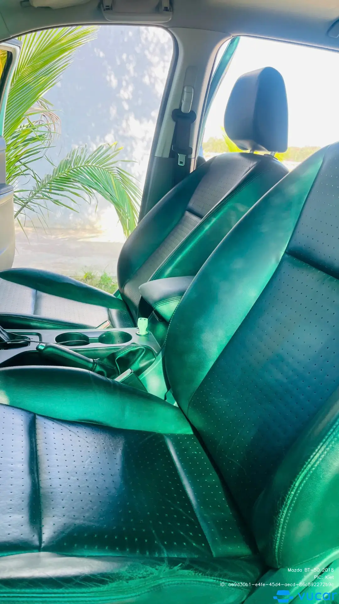 Mazda BT-50 2018 - Nội thất 8